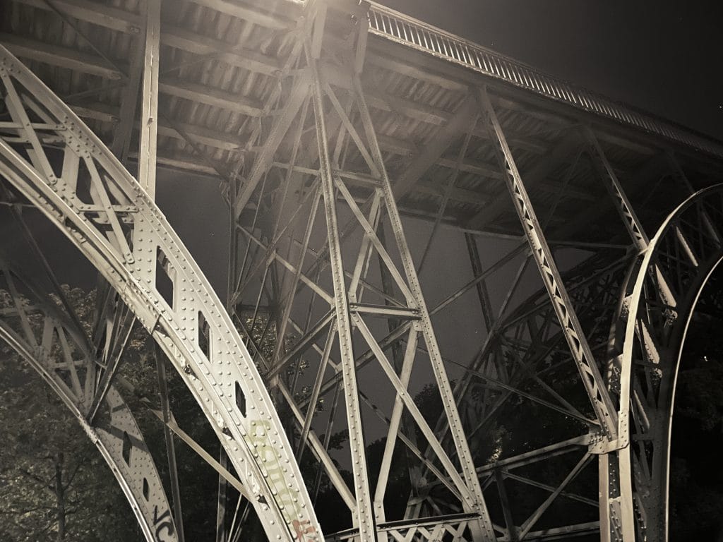 Industrial Bridge - Illustration: Copenhagen Chronotopes - Documenting Three Time Glitches.