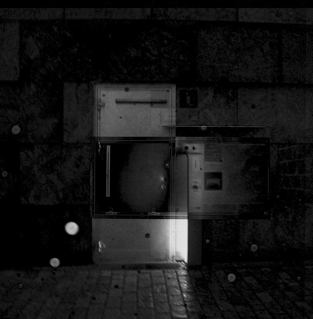 Source: Chronotopes & Time Glitches. Nikon Coolpix P50 rendition.